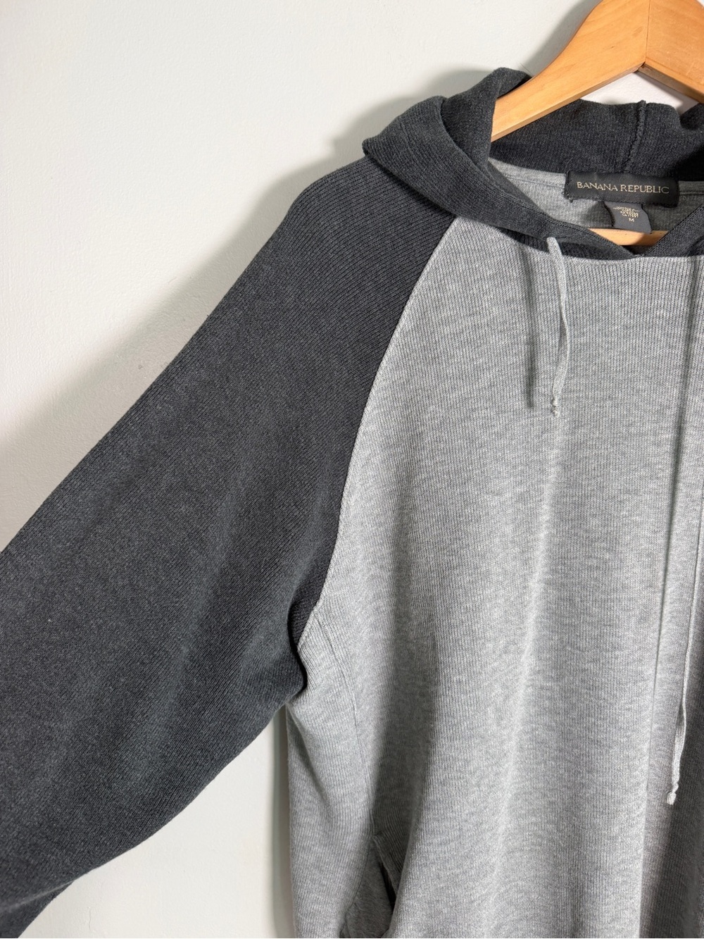 Banana Republic Men's Medium Gray Two Tone Thermal Raglan Hoodie Sweatshirt - Picture 2 of 10